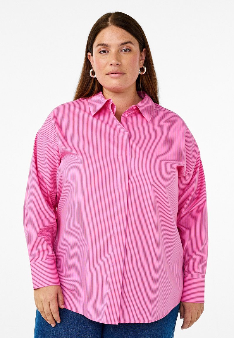 Zizzi LOCKERES LANGÄRMLIGES MIT STREIFEN - Overhemdblouse - b pink salsa stripe