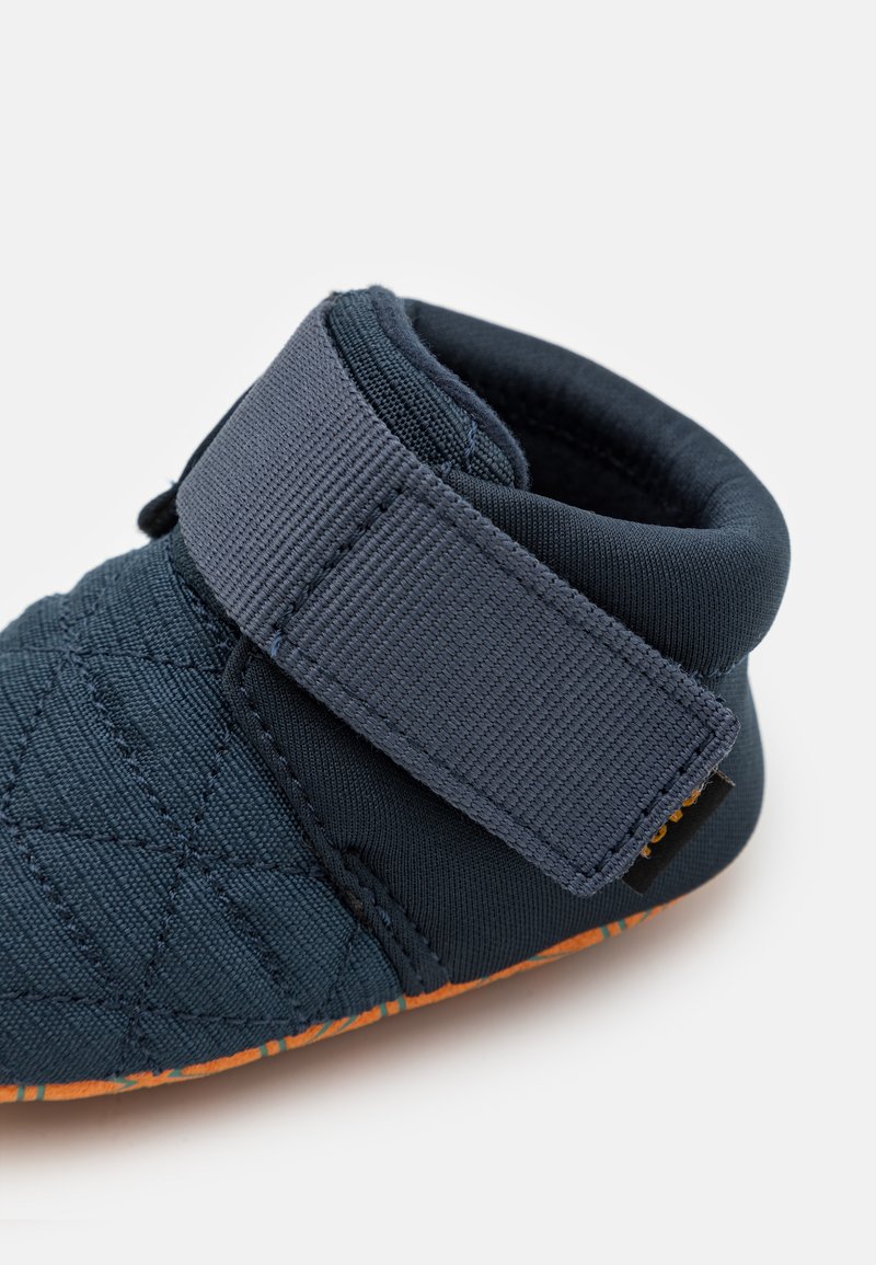 Kinder Sportbekleidung | Teva EMBER MOC INFANT RECYCLED UNISEX Trainingsschuh total eclipse/dunkelblau - TK80892 Kinder Sportbekleidung | Teva EMBER MOC INFANT RECYCLED UNISEX Trainingsschuh total eclipse/dunkelblau - TK80892