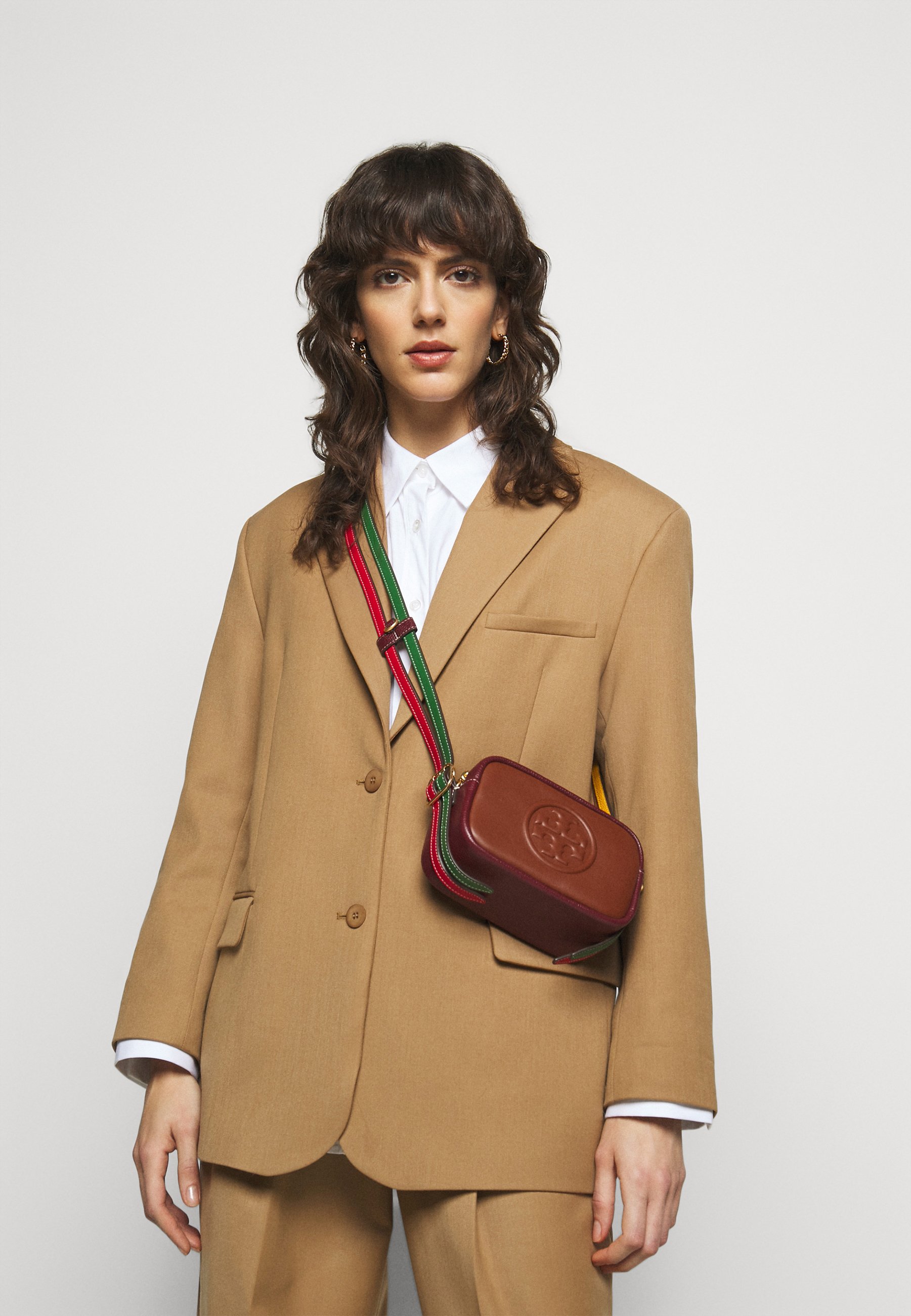 tory burch mini perry