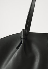 Vero Moda VMDITTA  - Saco de mão - black