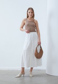 Anna Field - TOP WITH SATIN BINDING 2 PACK - Top - brown/light pink Thumbnail Image 1