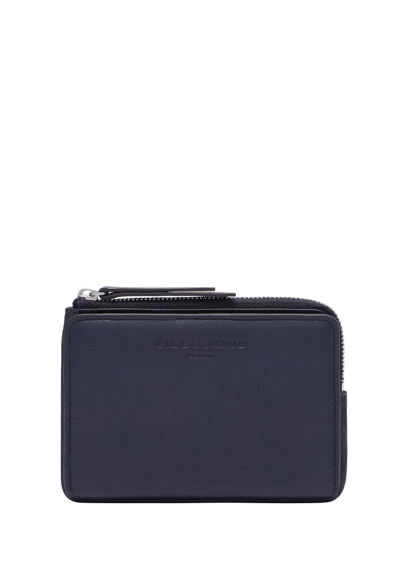 Portefeuille en cuir marine avec fermeture éclair, logo embossé et texture lisse. Forme rectangulaire compacte avec bords arrondis.