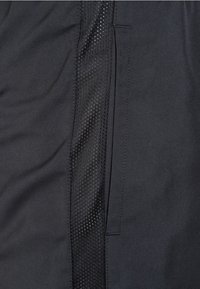 Thumbnail Image 4