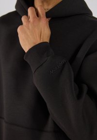 YOURTURN OVERSIZED SCUBA HOODIE UNISEX - Felpa - true black