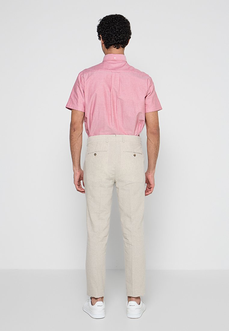 SLIM FIT