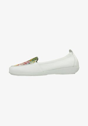 Moccasins - weiß