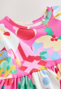 Non selezionato, pink