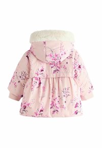 Jachetă puffer roz cu imprimeu floral, prevăzută cu un glugă din blană artificială moale de culoare crem, mâneci lungi, manșete elastice și un spate pliat pentru o siluetă mai plină.