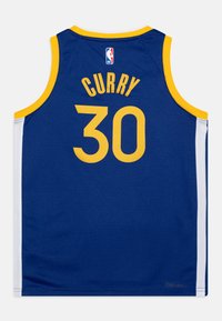 Modrý basketbalový dres s nápisem "Curry" a číslem "30" v žluté na zadní straně, s bílými bočními akcenty a kulatým logem NBA na výstřihu.