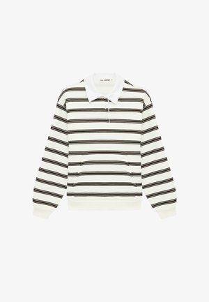 Weißes Poloshirt mit langen Ärmeln, schwarzen horizontalen Streifen und einer vorderen Bauchtasche, ausgestattet mit einem weißen Kragen sowie gerippten Bündchen und Saum.