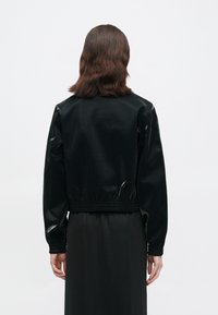 adidas Originals HOLIDAY - Καλοκαιρινό μπουφάν - black