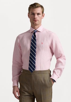 CUSTOM FIT STRIPED LINEN SHIRT - Button down-skjorte - pink/white