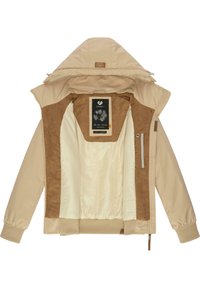 Beige jas met een capuchon, met een gladde buitenstof en een zachte bruine suède voering. Voorzien van zijzakken en elastische manchetten.