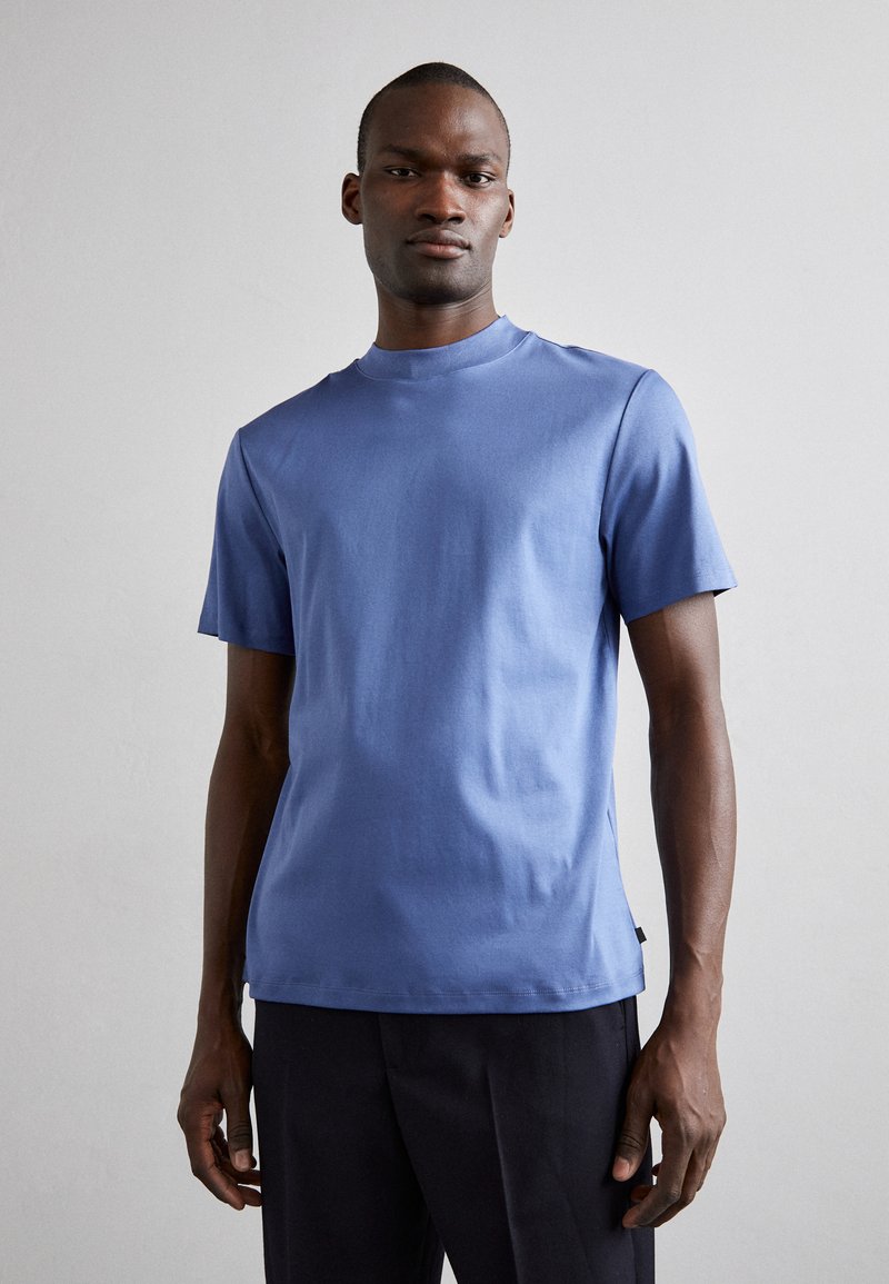 Short J. Lindeberg Homme Bleu Nautique – Taille 34, Style Bermuda, Neuf Avec Étiquettes