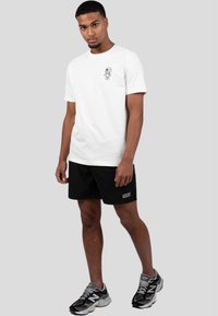 Wrong Friends HERRERO  biały