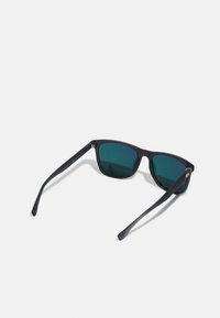 Lacoste Aurinkolasit - grey matte
