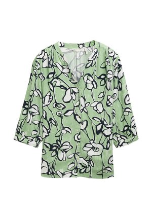 Bluză florală verde cu modele de flori alb-negru, decolteu în V și mâneci trei sferturi. Fabricată dintr-un material ușor.