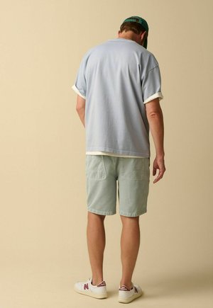 Sissy-Boy, SISSY-BOY SHORTS - ROT - Trainingsbroek - l.blauw