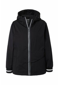 Czarna kurtka przeciwdeszczowa z kapturem, zapinana na zamek z przodu, z dwoma dużymi przednimi kieszeniami oraz białymi paskami ozdobnymi na mankietach i przy zamku.