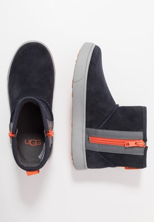 ADLER - Korte laarzen - true navy