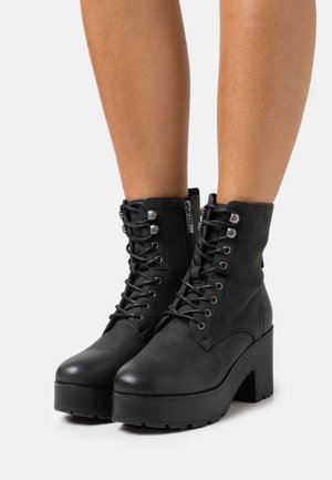 EMELINE - Stivaletti stringati - black