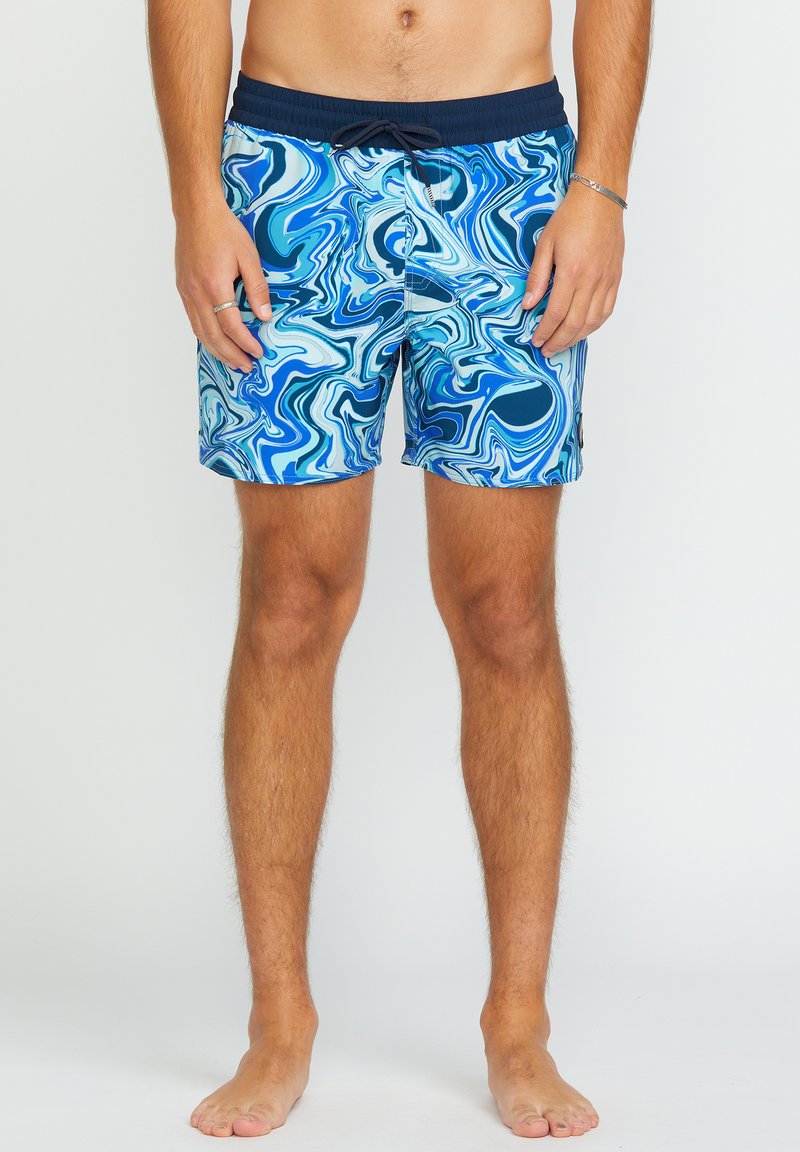Shorts de bain pour hommes avec un motif marbré bleu, taille élastique, cordon de serrage et poches latérales. Fabriqués en matériau léger et à séchage rapide.