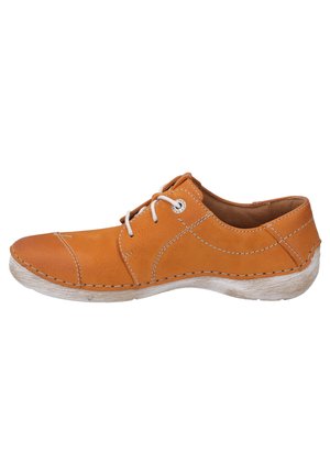 Braune Lederschuhe mit weißen Schnürsenkeln, geschwungenem Silhouette und gestickten Akzenten. Strukturierten Oberfläche und weiße Gummisohle.