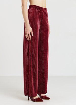 Calliope PALAZZO CON EFFETTO LUCCICANTE - Trousers - bordeaux chiaro