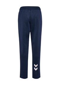 Pantalon de sport bleu marine avec taille élastique, jambes droites et deux bandes blanches en chevron vers le bas sur le mollet droit.
