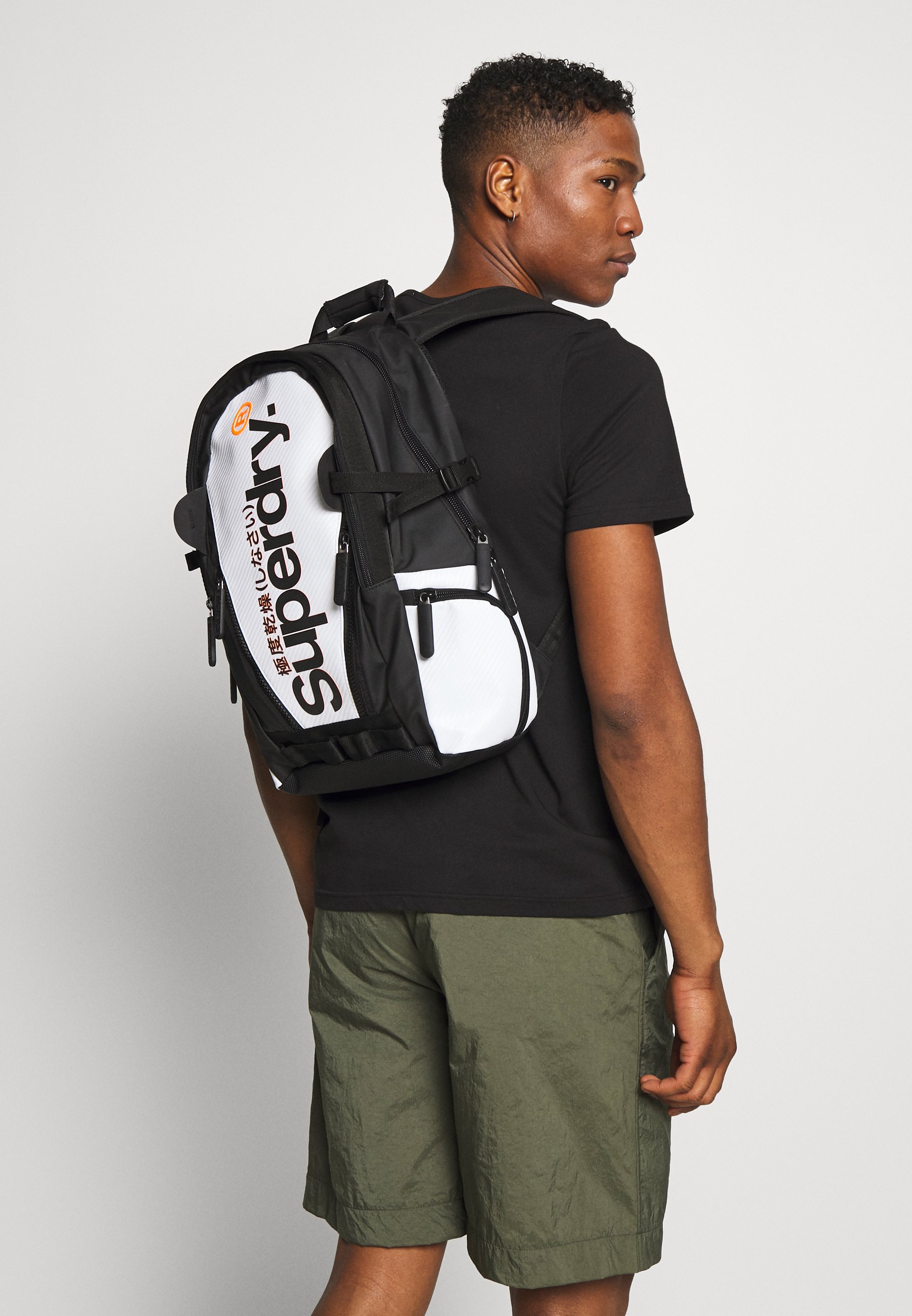 Superdry TARP BACKPACK - Zaino - white/bianco - Zalando.it