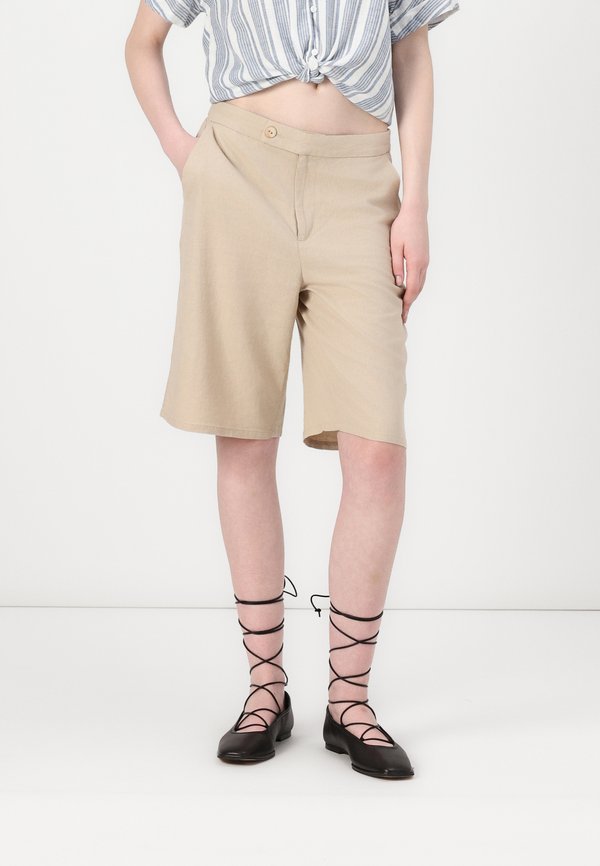 ONLCARO  - Shorts - oxford tan