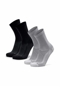 Calcetines tobilleros negros y grises con una superficie texturizada, que cuentan con puños acanalados y secciones de puntera y talón reforzadas. Un total de cuatro pares.