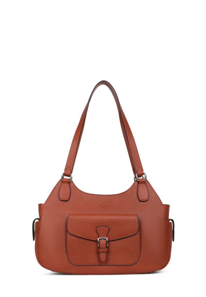Borsa a mano in pelle marrone con una texture liscia, grande forma curva, spallacci e una tasca frontale con chiusura a scatto.