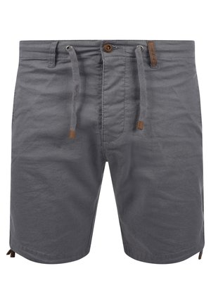 Graue Shorts aus strukturiertem Stoff, mit Kordelzug, Knopfverschluss und braunen Lederakzenten. Mit seitlichen Belüftungsöffnungen am Saum.