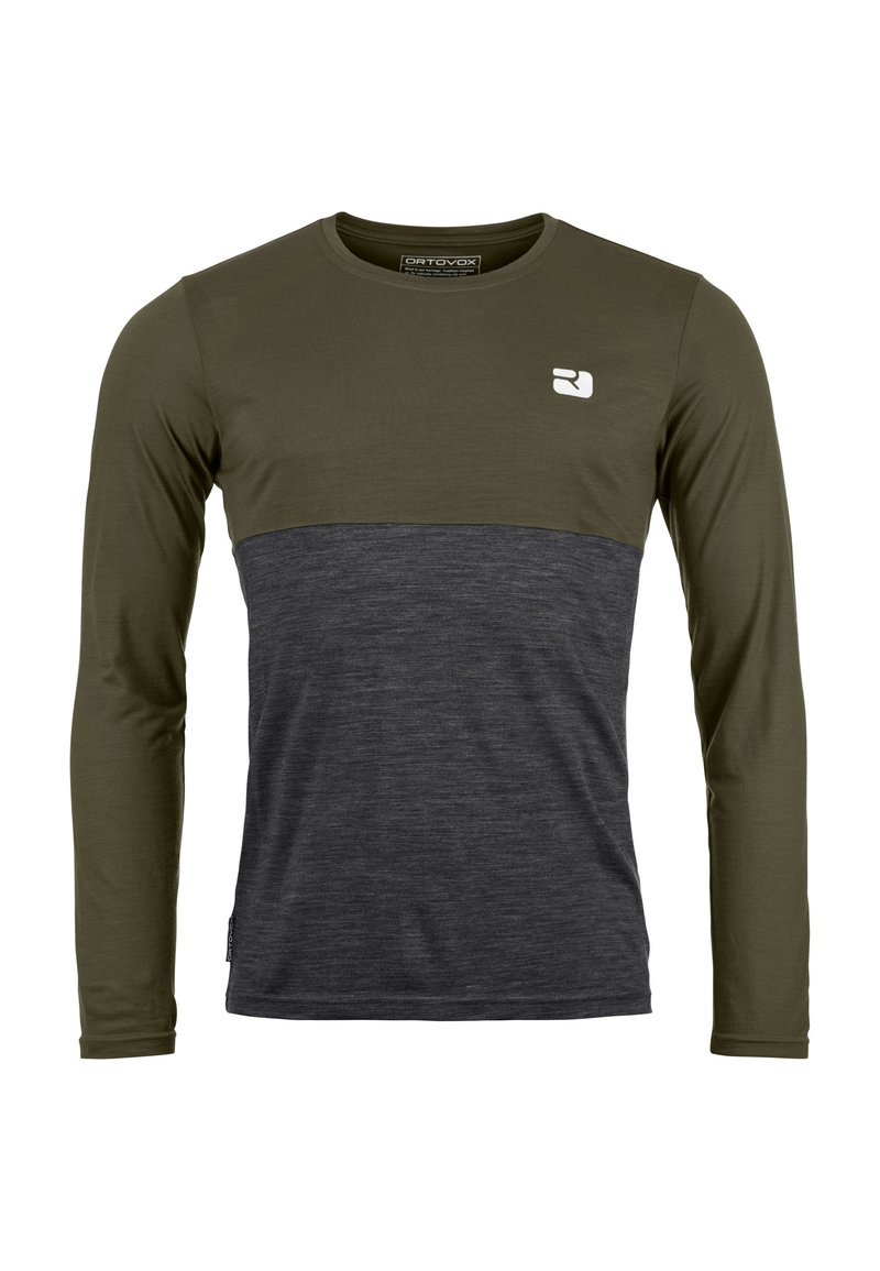 Langarmhemd mit einem olivgrünen oberen Abschnitt und einem dunkelgrauen unteren Abschnitt, aus weichem Stoff gefertigt, mit einem Logo auf der Brust.