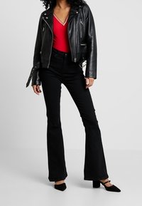 Morgan T-shirt con stampa - red