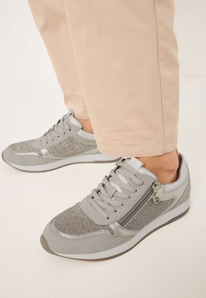 Sneakers basse - sand