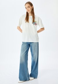 Koton T-shirts print - beige