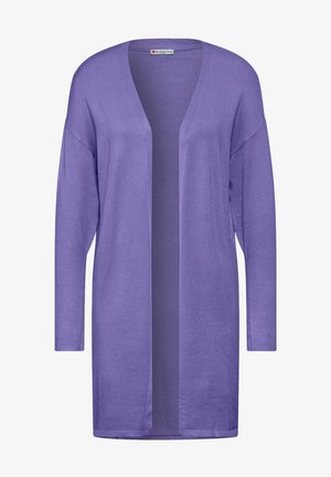 Cárdigan morado con un material de punto ligero y texturizado, de frente abierto, mangas largas y un ajuste relajado, con un diseño de escote en V profundo.