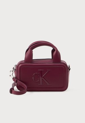 BOLD MINI BAULETTO BAG - Geantă crossbody - alluring pink