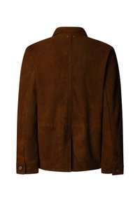 Καφέ σακάκι από σουέντ με ελαφρώς υφασμένη επιφάνεια, μυτερό γιακά και μανσέτες με κουμπιά. Διαθέτει ίσια γραμμή και ελάχιστες ραφές.