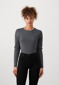 Vero Moda Tall VMCHLOE  - Langarmshirt - asphalt