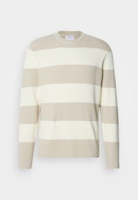 Beige gestreifter Pullover mit geripptem Muster, breiten cremefarbenen Streifen, Rundhalsausschnitt und langen Ärmeln.