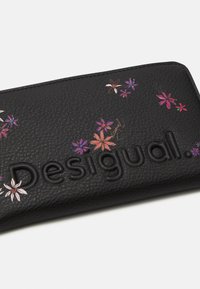 Portafoglio Pieghevole Desigual Donna - Logo Mone_Half 24L Poliuretano - Foto 8