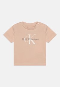 Pasirinkta, meringue blush