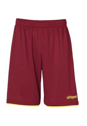 Pantalones cortos deportivos granate con cinturilla elástica, ribete amarillo en los dobladillos y logo amarillo "uhlsport" en la parte inferior derecha de la pierna.