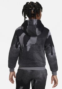 Nike Sportswear K CLB FLC HBR PO HD WASH AOP - Jersey con capucha - black/ iron grey /white