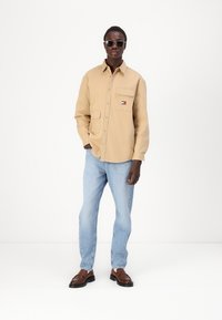 Calvin Klein Jeans Marškiniai - pale khaki