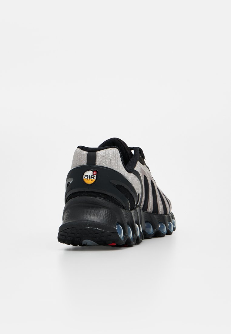 AIR MAX DN8
