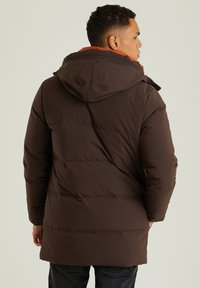 CHASIN' EXPLORER TECH - Zimska jakna - dark brown